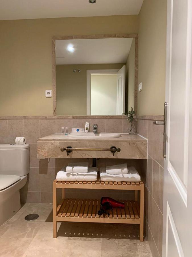 Apartamento Espacioso Muy Tranquilo Con Piscinas Y Jardines Cercano A La Playa Estepona Ngoại thất bức ảnh